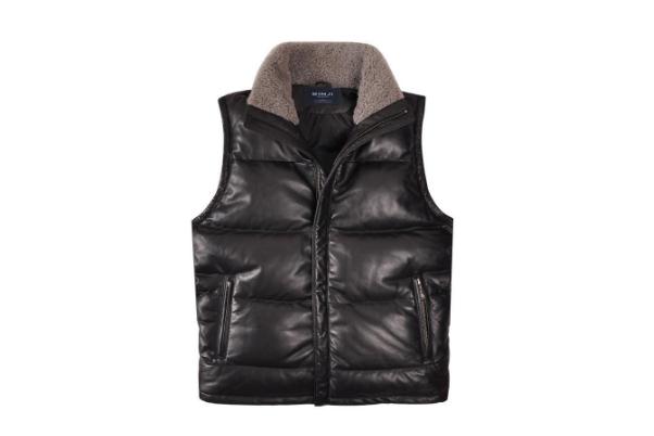 羽絨馬甲會(huì)越穿越大嗎 羽絨馬甲可以水洗嗎 羽絨馬甲會(huì)越穿越大嗎 羽絨馬甲可以水洗嗎