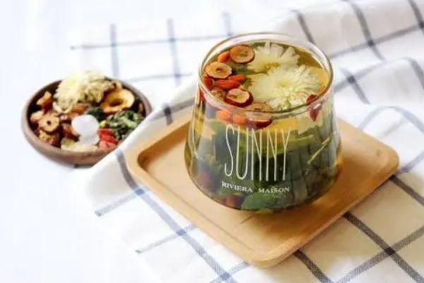 八寶茶可以加蜂蜜嗎 八寶茶可以減肥嗎 八寶茶可以加蜂蜜嗎 八寶茶可以減肥嗎