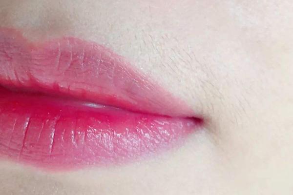 唇毛怎么去除永久 唇毛脫了會(huì)不會(huì)越長越多