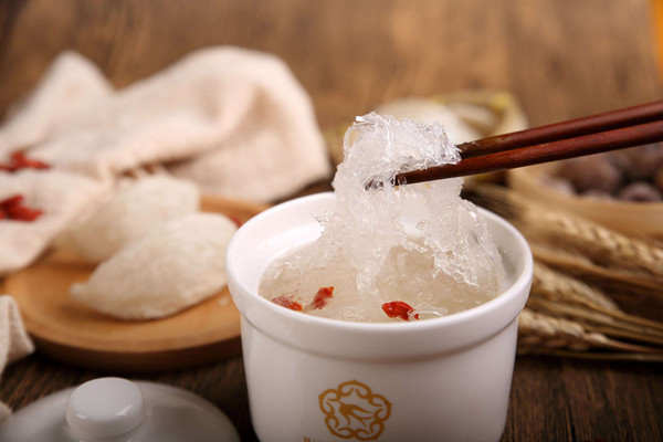 燕窩的熱量高嗎 燕窩吃了會(huì)長(zhǎng)胖嗎 燕窩的熱量高嗎 燕窩吃了會(huì)長(zhǎng)胖嗎