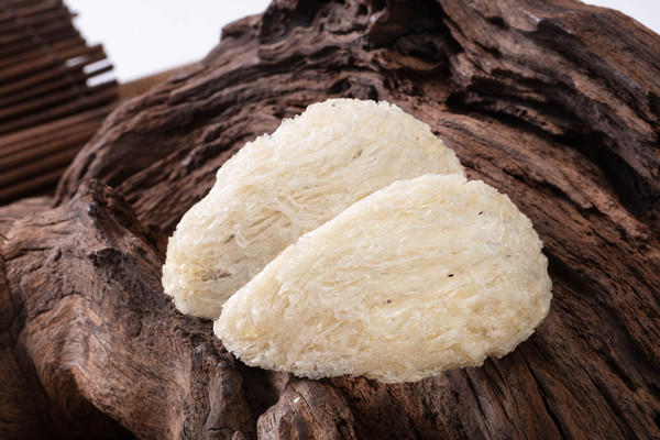 燕窩的熱量高嗎 燕窩吃了會(huì)長(zhǎng)胖嗎 燕窩的熱量高嗎 燕窩吃了會(huì)長(zhǎng)胖嗎