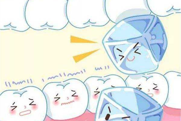 牙齒敏感用什么牙膏 牙齒敏感用牙膏有用嗎 牙齒敏感用什么牙膏 牙齒敏感用牙膏有用嗎