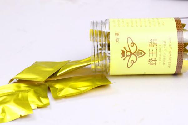 蜂王胎片會擾亂經(jīng)期嗎 女人吃蜂王胎片有什么好處 蜂王胎片會擾亂經(jīng)期嗎 女人吃蜂王胎片有什么好處