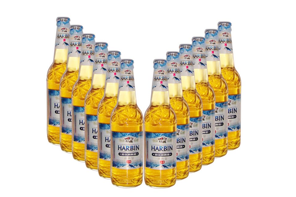 哈爾濱啤酒能和白酒一起喝嗎 哈爾濱啤酒能和煙熏食物一起吃嗎 哈爾濱啤酒能和白酒一起喝嗎 哈爾濱啤酒能和煙熏食物一起吃嗎