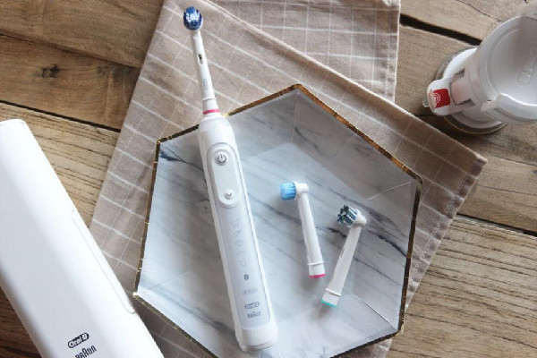 歐樂(lè)b電動(dòng)牙刷如何換頭 歐樂(lè)b電動(dòng)牙刷多久換一次頭 歐樂(lè)b電動(dòng)牙刷如何換頭 歐樂(lè)b電動(dòng)牙刷多久換一次頭