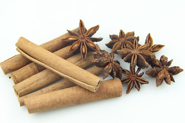 桂皮哪些人不能吃 桂皮的適宜人群有哪些 桂皮哪些人不能吃 桂皮的適宜人群有哪些