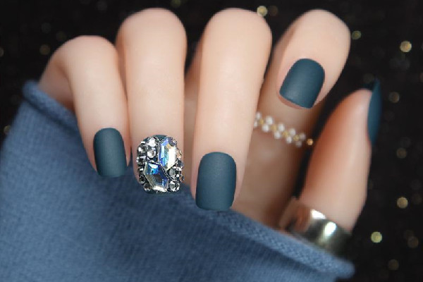 穿戴甲數(shù)字在上還是在下 穿戴甲數(shù)字朝哪 穿戴甲數(shù)字在上還是在下 穿戴甲數(shù)字朝哪