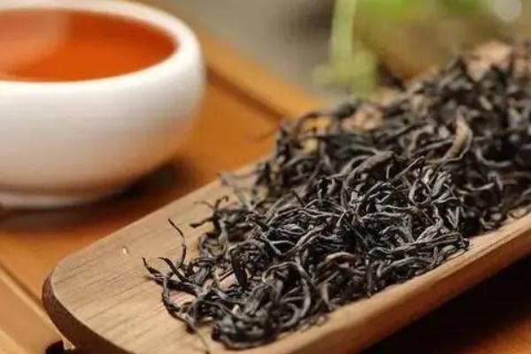 祁門紅茶和滇紅的區(qū)別 祁門紅茶哪個(gè)品牌最正宗 祁門紅茶和滇紅的區(qū)別 祁門紅茶哪個(gè)品牌最正宗