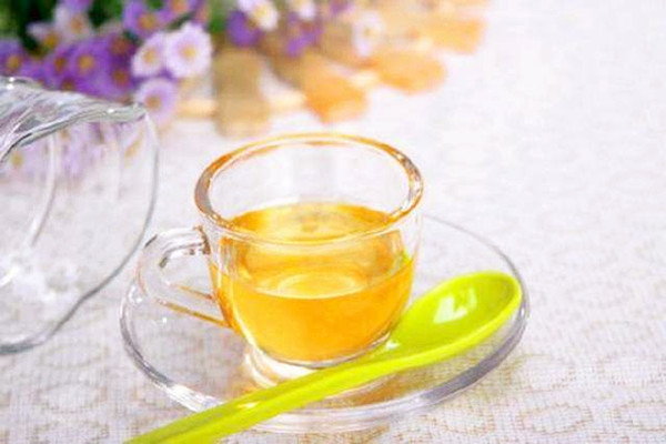 蜂蜜的含糖量高嗎 蜂蜜會(huì)不會(huì)升血糖 蜂蜜的含糖量高嗎 蜂蜜會(huì)不會(huì)升血糖