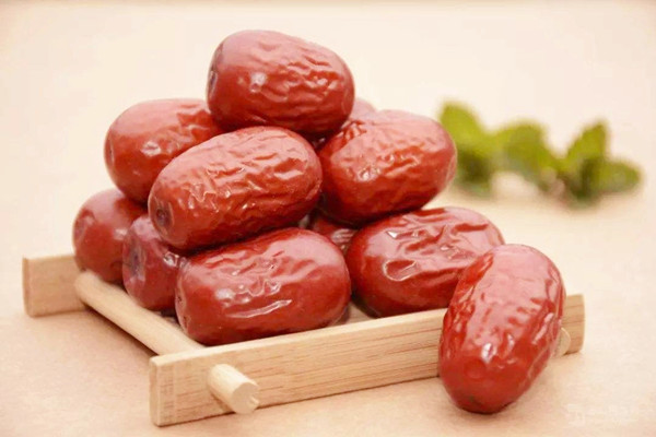 西域美農(nóng)紅棗可以多吃嗎 西域美農(nóng)紅棗吃多了會(huì)怎么樣 西域美農(nóng)紅棗可以多吃嗎 西域美農(nóng)紅棗吃多了會(huì)怎么樣