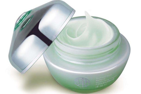 精華霜屬于霜還是精華 精華霜的正確使用順序 精華霜屬于霜還是精華 精華霜的正確使用順序