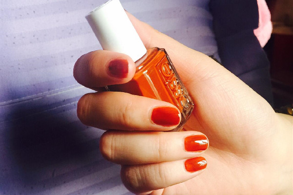 指甲油要放在什么地方保存好 指甲油保質期一般多久