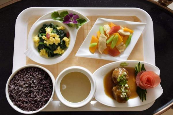 月子餐有什么講究 月子餐有必要嗎 月子餐有什么講究 月子餐有必要嗎