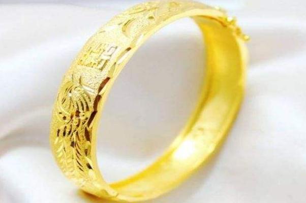 金手鐲會不會掉色 金手鐲為什么會掉色 金手鐲會不會掉色 金手鐲為什么會掉色