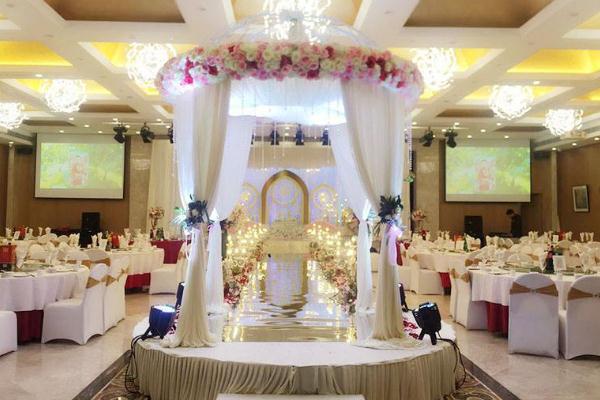 婚宴酒席的意義是什么 婚宴酒席的菜可以單點嗎 婚宴酒席的意義是什么 婚宴酒席的菜可以單點嗎