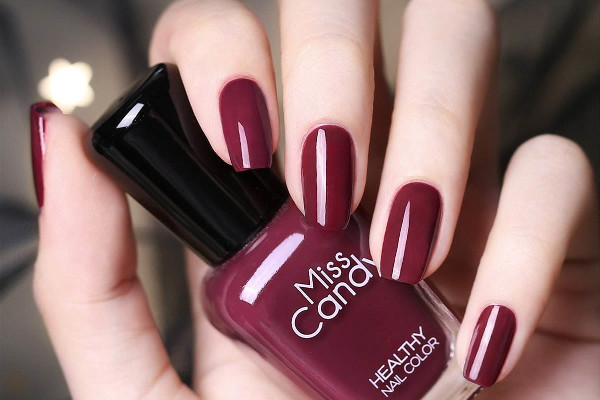 指甲油要放在什么地方保存好 指甲油保質期一般多久