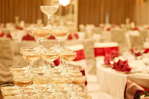 婚宴酒席是男方先辦還是女方先辦 婚宴酒席要準備什么 婚宴酒席是男方先辦還是女方先辦 婚宴酒席要準備什么