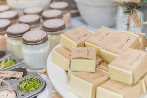 手工皂是酸性還是堿性 手工皂適合什么膚質(zhì) 手工皂是酸性還是堿性 手工皂適合什么膚質(zhì)