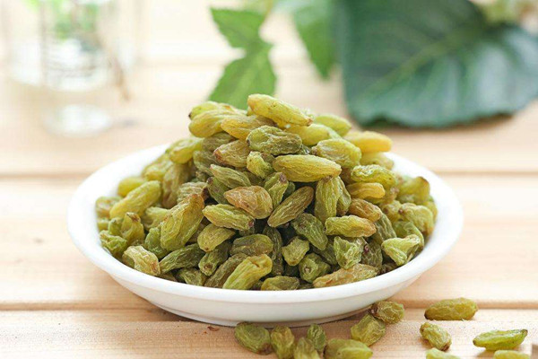 樓蘭蜜語葡萄干是不是很甜 樓蘭蜜語葡萄干吃了會(huì)胖嗎 樓蘭蜜語葡萄干是不是很甜 樓蘭蜜語葡萄干吃了會(huì)胖嗎