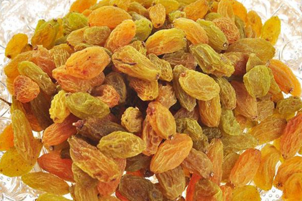 樓蘭蜜語葡萄干的熱量是多少 樓蘭蜜語葡萄干減肥期間能吃嗎 樓蘭蜜語葡萄干的熱量是多少 樓蘭蜜語葡萄干減肥期間能吃嗎