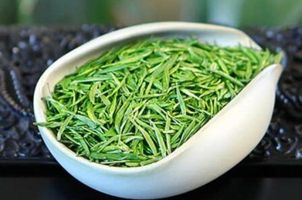 廬山云霧茶保質(zhì)期多久 廬山云霧茶要洗茶嗎 廬山云霧茶保質(zhì)期多久 廬山云霧茶要洗茶嗎