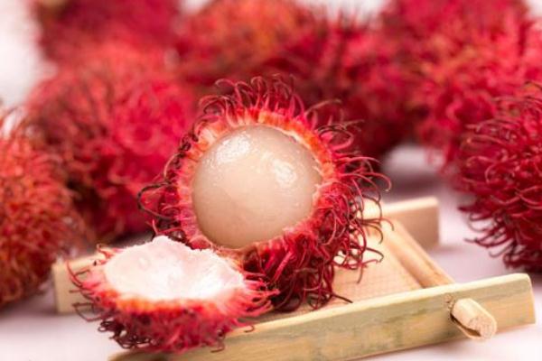 紅毛丹有毒嗎 紅毛丹有哪些營養(yǎng)價(jià)值 紅毛丹有毒嗎 紅毛丹有哪些營養(yǎng)價(jià)值