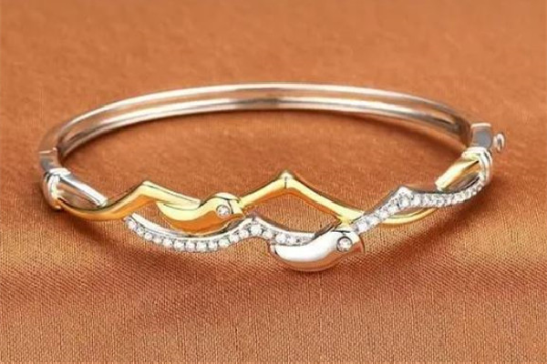 999銀會發(fā)黑嗎 999銀怎么保養(yǎng) 999銀會發(fā)黑嗎 999銀怎么保養(yǎng)