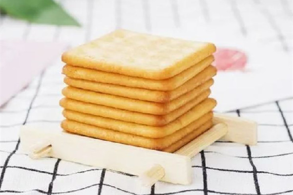 蘇打餅干可以緩解胃酸過(guò)多嗎 蘇打餅干可以長(zhǎng)期吃嗎 蘇打餅干可以緩解胃酸過(guò)多嗎 蘇打餅干可以長(zhǎng)期吃嗎