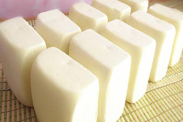 奶豆腐的簡(jiǎn)易吃法 奶豆腐怎么做出來(lái)的 奶豆腐的簡(jiǎn)易吃法 奶豆腐怎么做出來(lái)的