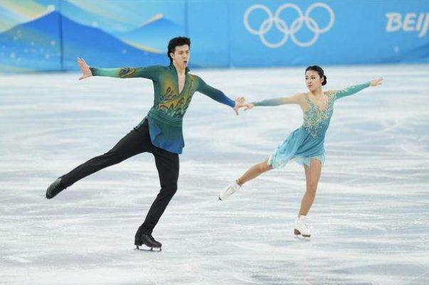 中國(guó)隊(duì)獲得花樣滑冰團(tuán)體賽第五名 花樣滑冰團(tuán)體賽規(guī)則