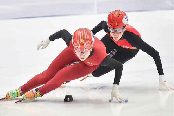 武大靖卡住對(duì)手為任子威讓路 短道速滑有什么特點(diǎn)