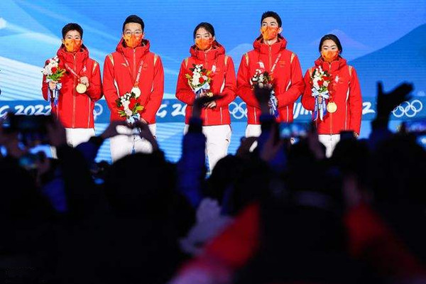 冬奧5位奪冠選手全來自黑龍江 東北話在冬奧會(huì)上代表了中國(guó)話