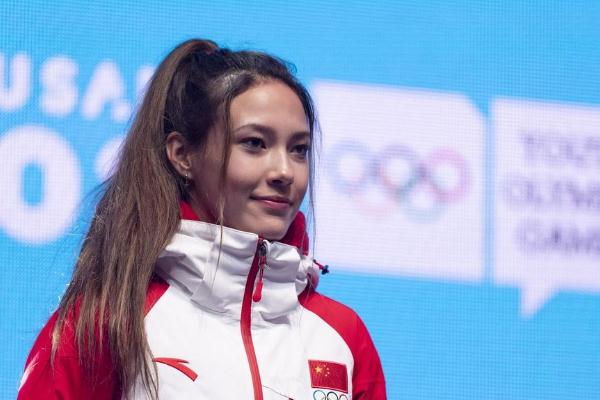 導(dǎo)演回應(yīng)谷愛凌蘇翊鳴紀(jì)錄片爆紅 谷愛凌什么時(shí)候加入中國國籍 導(dǎo)演回應(yīng)谷愛凌蘇翊鳴紀(jì)錄片爆紅 谷愛凌什么時(shí)候加入中國國籍