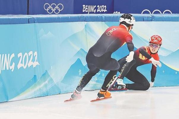 中國短道接力隊驚險晉級決賽 如何看懂短道速滑 中國短道接力隊驚險晉級決賽 如何看懂短道速滑