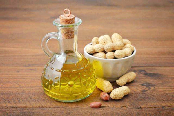花生油會(huì)變質(zhì)嗎 花生油變質(zhì)是什么樣子 花生油會(huì)變質(zhì)嗎 花生油變質(zhì)是什么樣子