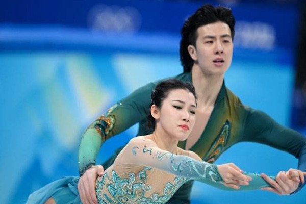 王詩玥柳鑫宇把中國風(fēng)穿在身上 花樣滑冰雙人滑是什么 王詩玥柳鑫宇把中國風(fēng)穿在身上 花樣滑冰雙人滑是什么