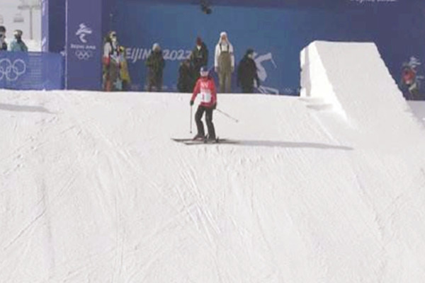 谷愛凌第一跳69.90 滑雪可以戴隱形眼鏡嗎 谷愛凌第一跳69.90 滑雪可以戴隱形眼鏡嗎