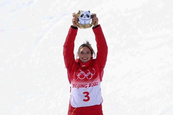 一金一銀!谷愛凌再獲金墩墩 金墩墩怎么獲得 一金一銀!谷愛凌再獲金墩墩 金墩墩怎么獲得