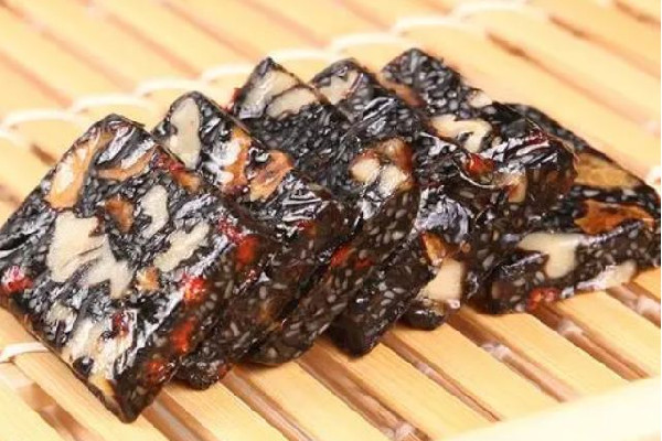 固元膏對月經(jīng)有影響嗎 固元膏對女人有什么好處 固元膏對月經(jīng)有影響嗎 固元膏對女人有什么好處