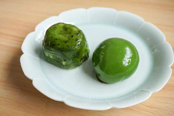 青團(tuán)對胃好嗎 青團(tuán)不適合什么人吃