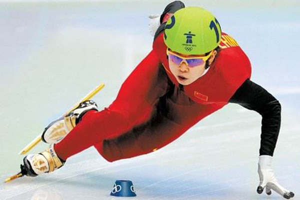 王濛的眼睛是怎么鍛煉成尺的 王濛拿過(guò)多少個(gè)金牌 王濛的眼睛是怎么鍛煉成尺的 王濛拿過(guò)多少個(gè)金牌