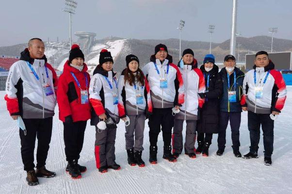 大學(xué)廚師請(qǐng)假去冬奧當(dāng)裁判 冬奧會(huì)裁判是怎么選出來(lái)的 大學(xué)廚師請(qǐng)假去冬奧當(dāng)裁判 冬奧會(huì)裁判是怎么選出來(lái)的