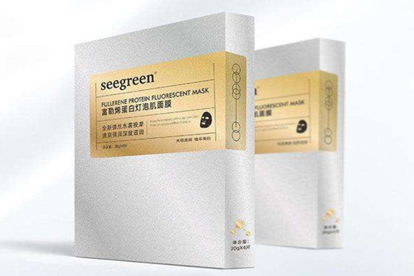 補水面膜有什么功效 補水面膜能收縮毛孔嗎 補水面膜有什么功效 補水面膜能收縮毛孔嗎