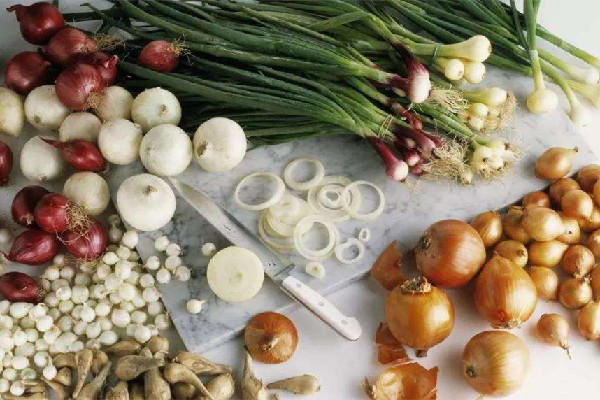 春季犯困沒(méi)精神是什么原因 春季犯困吃什么提精氣神 春季犯困沒(méi)精神是什么原因 春季犯困吃什么提精氣神