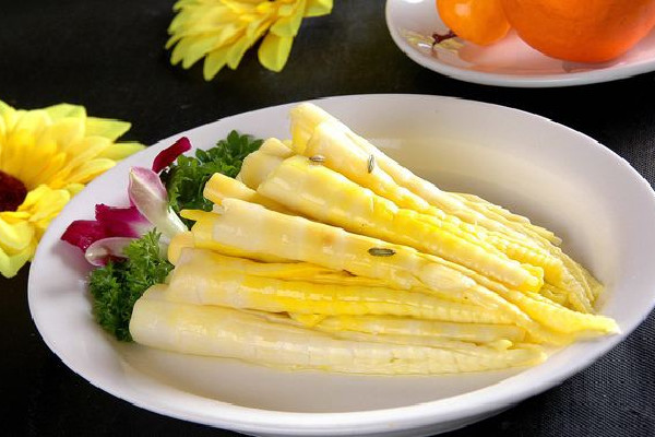 春筍怎么保存時(shí)間長而新鮮 春筍不剝皮可以放幾天 春筍怎么保存時(shí)間長而新鮮 春筍不剝皮可以放幾天