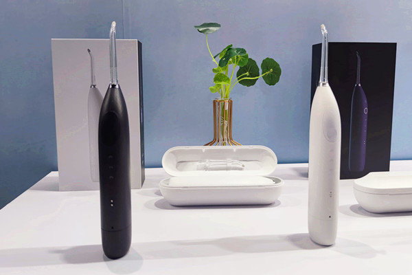 沖牙器用自來水還是純凈水 沖牙器能放漱口水嗎 沖牙器用自來水還是純凈水 沖牙器能放漱口水嗎