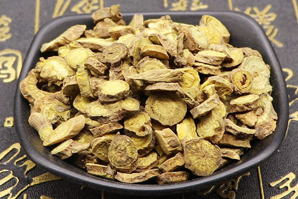 黃芩可以降低血壓嗎 黃芩可以補氣血嗎 黃芩可以降低血壓嗎 黃芩可以補氣血嗎