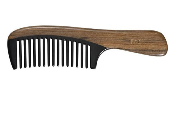 梳子買粗齒還是細(xì)齒 梳子粗齒和細(xì)齒區(qū)別 梳子買粗齒還是細(xì)齒 梳子粗齒和細(xì)齒區(qū)別