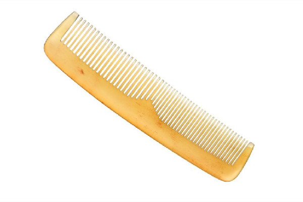 梳子買粗齒還是細(xì)齒 梳子粗齒和細(xì)齒區(qū)別 梳子買粗齒還是細(xì)齒 梳子粗齒和細(xì)齒區(qū)別