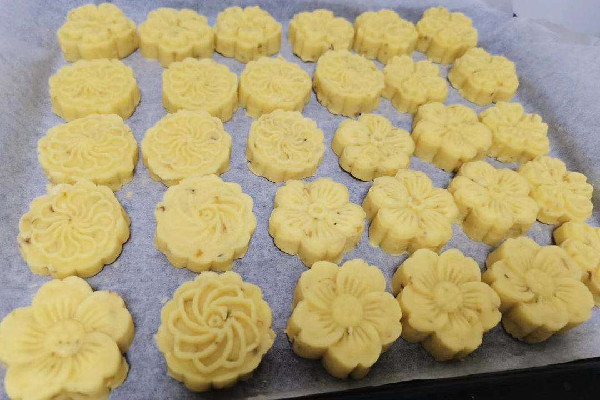 綠豆糕會不會長胖 綠豆糕減肥期間可以吃嗎 綠豆糕會不會長胖 綠豆糕減肥期間可以吃嗎